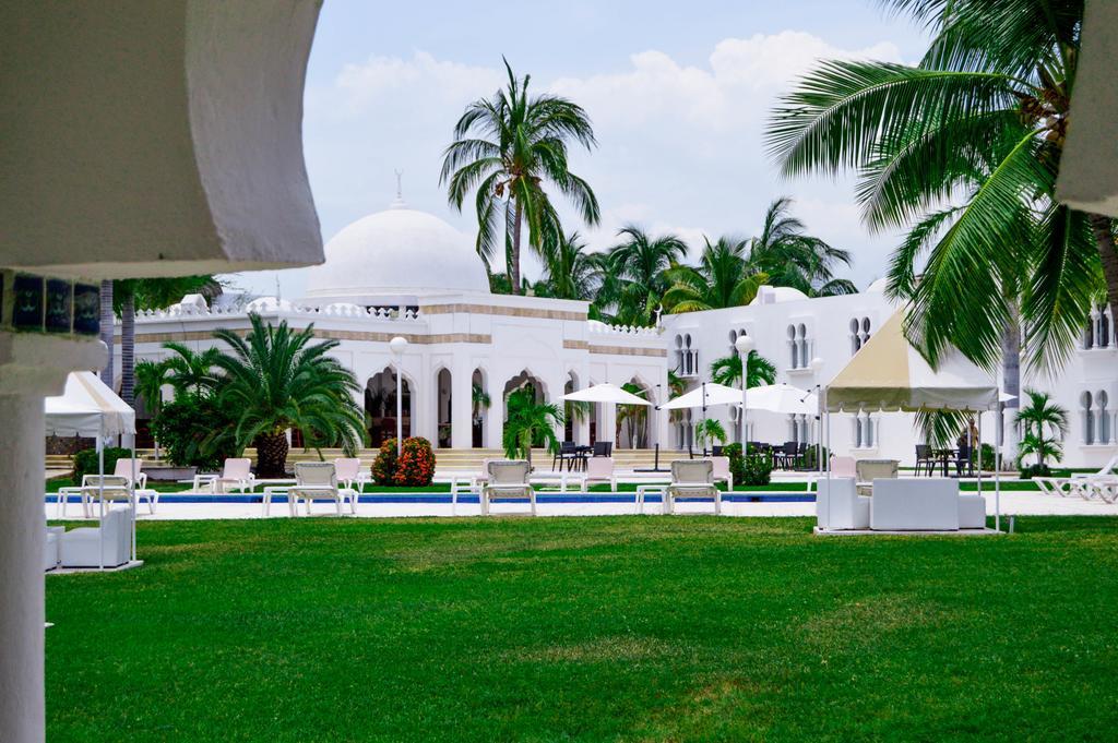 Hotel Aldea Del Bazar & Spa Пуэрто-Эскондидо Экстерьер фото
