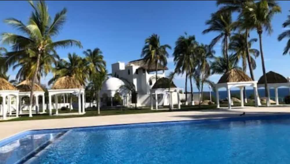Hotel Aldea Del Bazar & Spa Пуэрто-Эскондидо Экстерьер фото